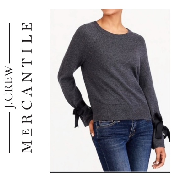 J. Crew Sweaters - 2/$30🌼 J.Crew Mercantil Grey Bell Sleeve Pullover